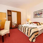 Hotel Fontana Lipno 3*