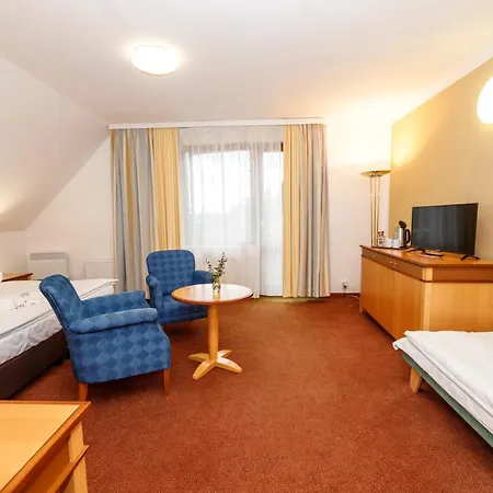 Hotel Fontána Lipno 3*