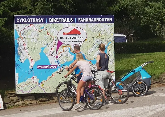Fontána Lipno Hotel Černá v Pošumaví